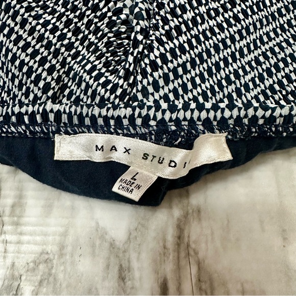 Max Studio Line Womens Sz L Navy Red Drop Waist Skirt Geometric Nautical Design - Picture 8 of 10